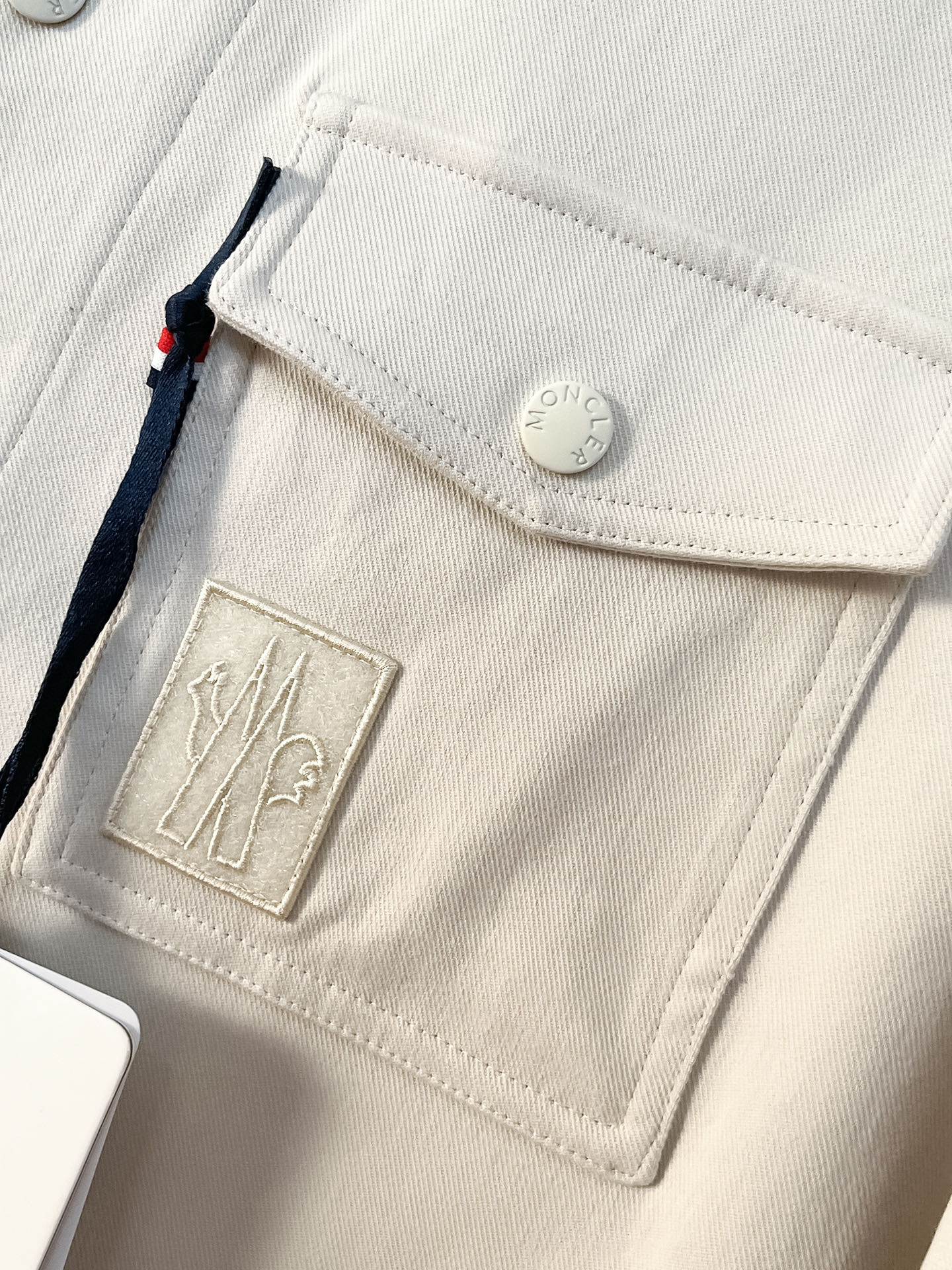 精品蒙套装口 2025秋冬新款套装 走秀款 定制原版牛仔面料 搭配夹克版型设计 非常洋气 版型超好不易褶