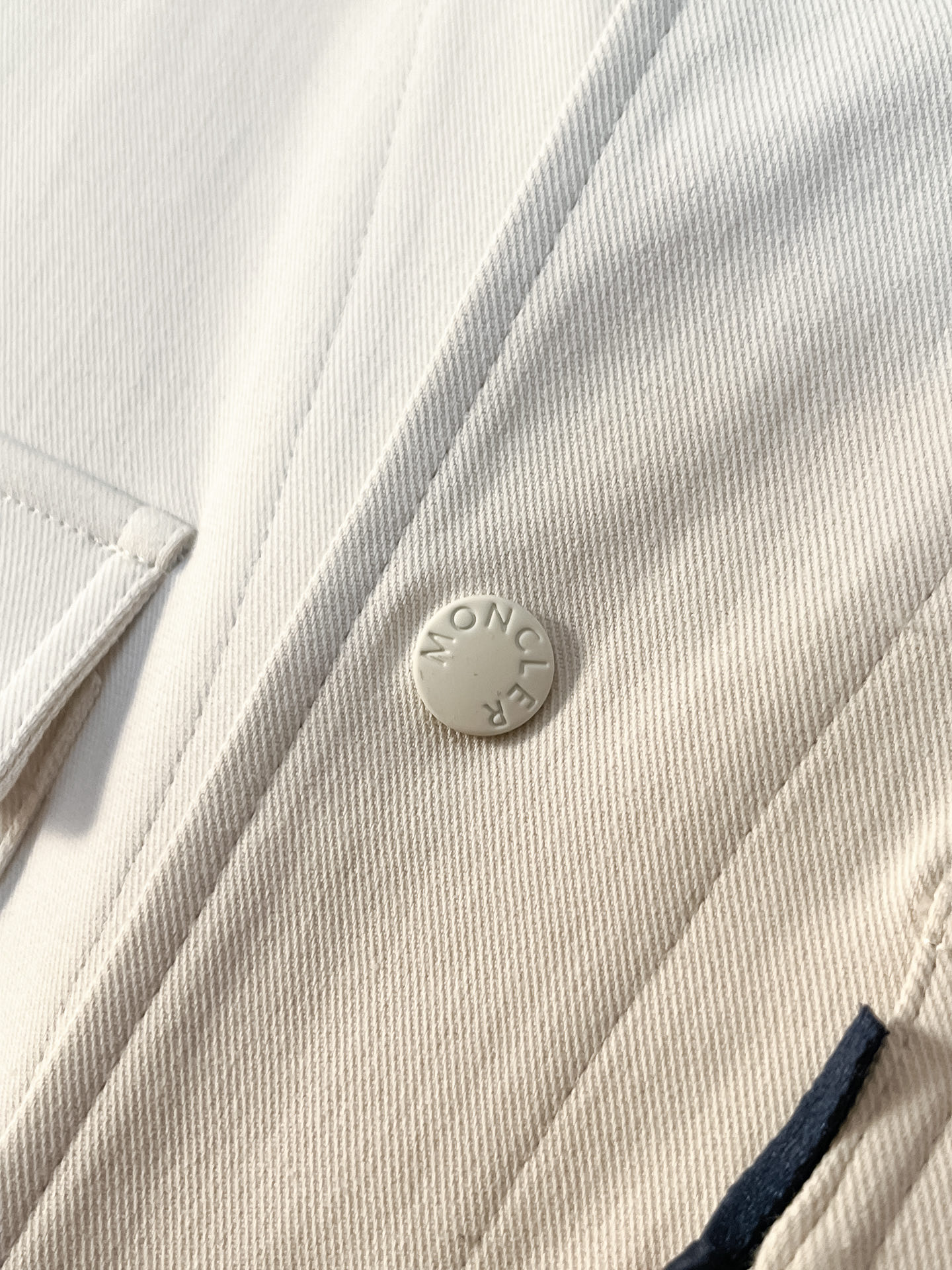 精品蒙套装口 2025秋冬新款套装 走秀款 定制原版牛仔面料 搭配夹克版型设计 非常洋气 版型超好不易褶