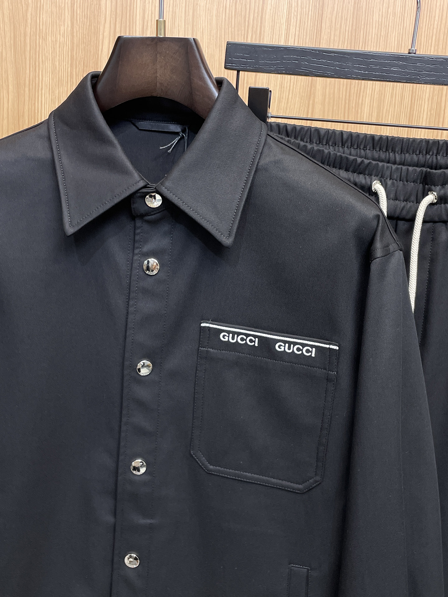 Gucci Men's Black Jacket and Trousers Set - Runway Collection - 2025 3 i1757688131852 6957 0 1