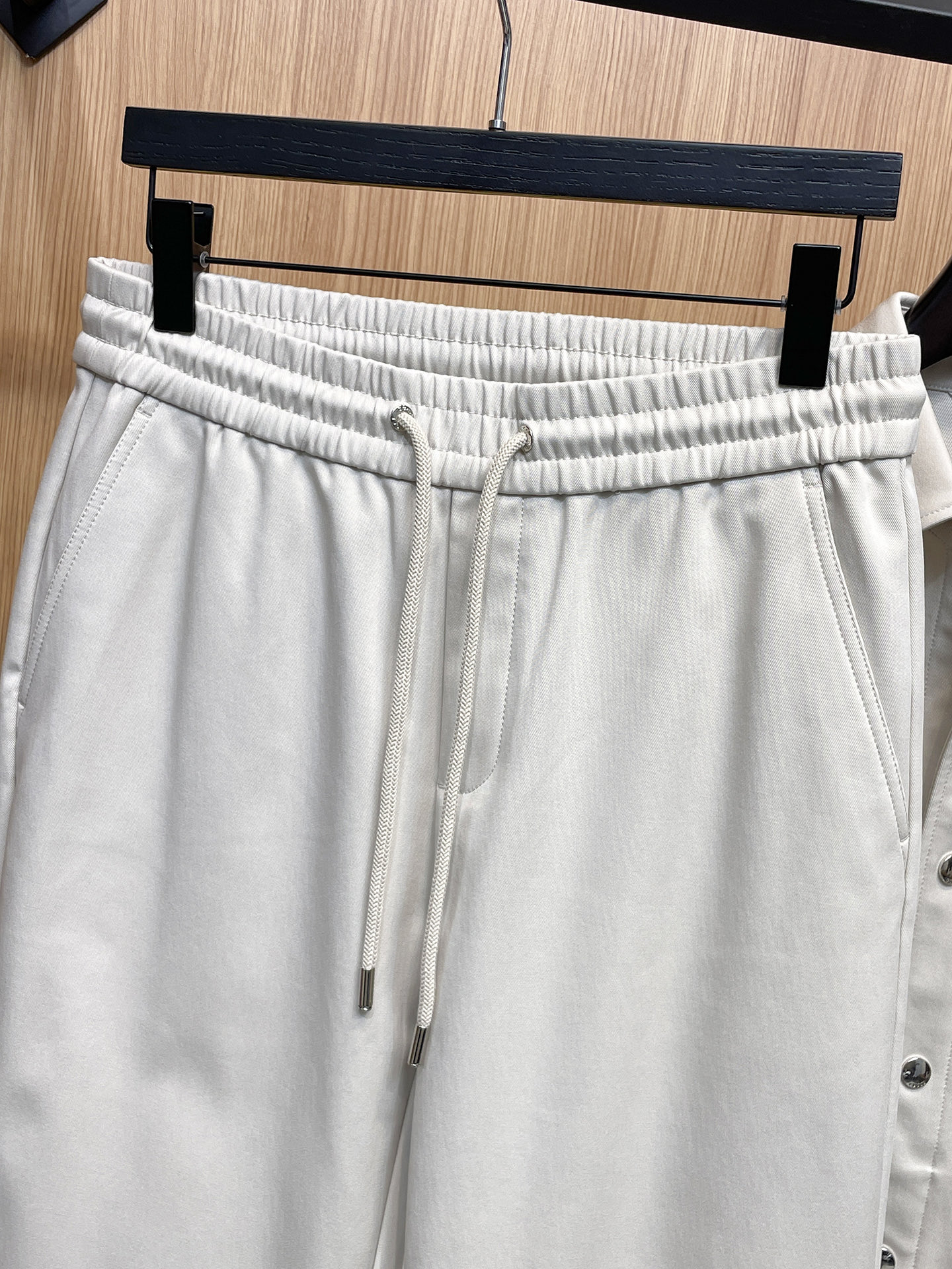 Gucci Men's Beige Denim Jacket and Pants Set, Stylish & Comfortable 11 i1757688173370 8853 0 9