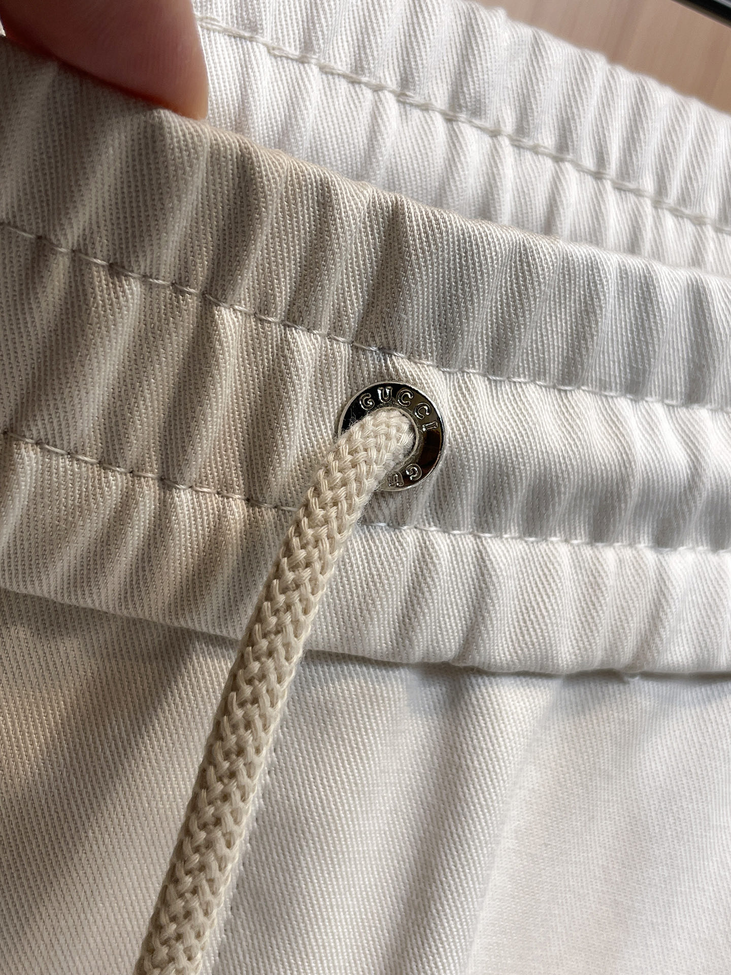 Gucci Men's Beige Denim Jacket and Pants Set, Stylish & Comfortable 13 i1757688173866 395 0 11