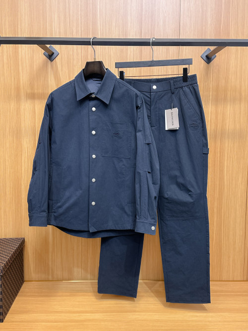 Balenciaga 2025 Fall/Winter Men's Blue Denim Jacket and Pants Set 3 Balenciaga 2025 Fall/Winter Men's Blue Denim Jacket and Pants Set