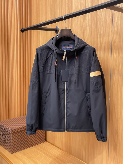 Louis Vuitton 2025 Men's Black Casual Hooded Jacket: High-End, Comfortable 1 Louis Vuitton 2025 Men's Black Casual Hooded Jacket: High-End, Comfortable