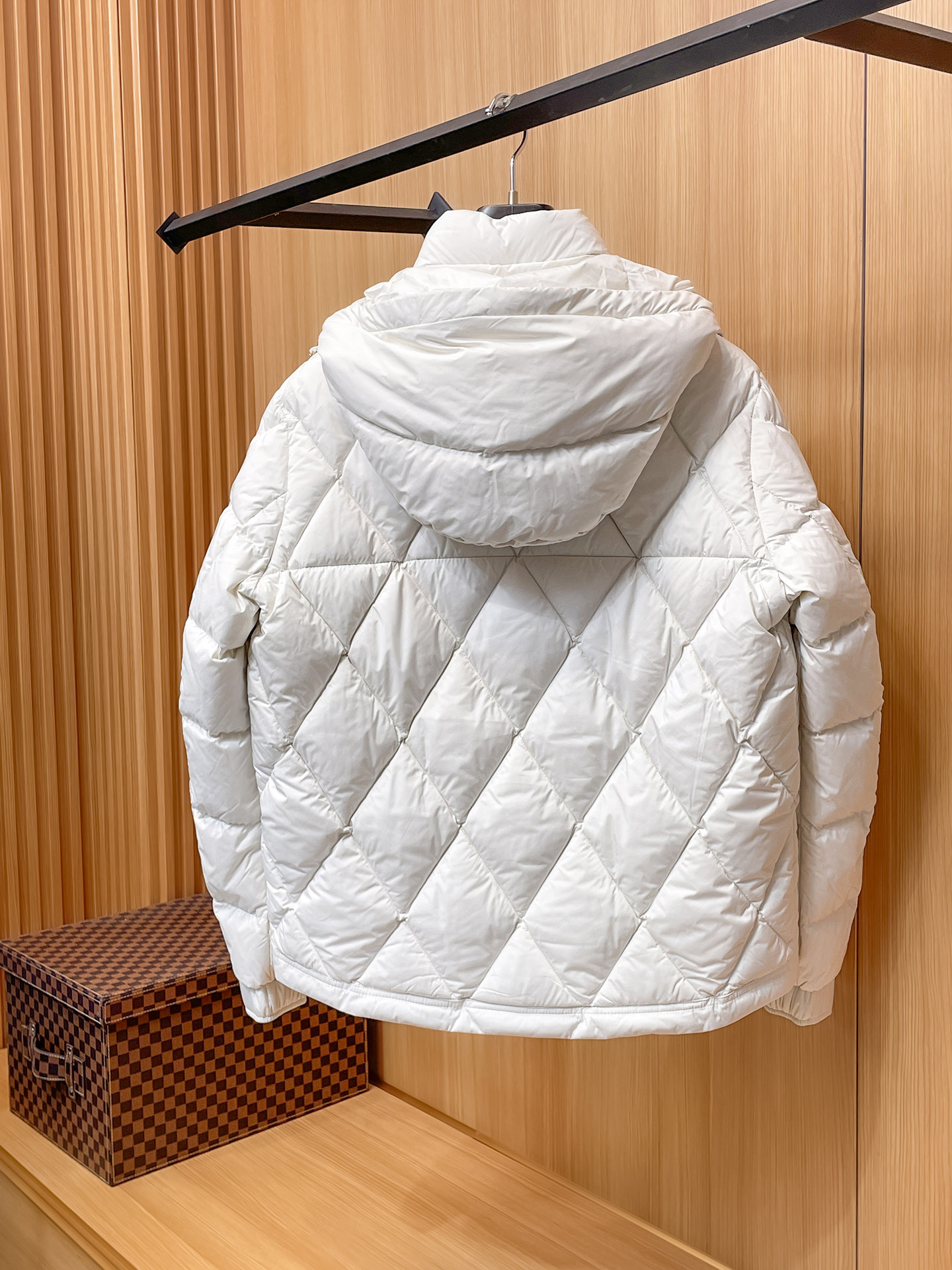 Moncler Men's 2025 Fashion Designer Down Jacket - Slim Fit & Versatile 17 i1758041175203 6431 0 15