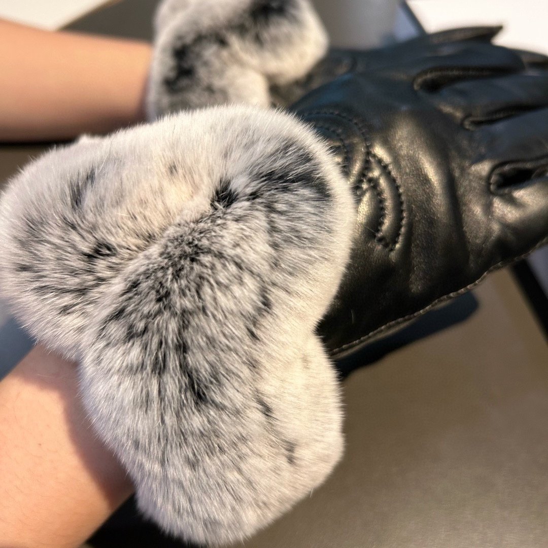 Chanel香奈儿2023秋冬懒兔毛羊皮手套值得对比同款不同品质秒杀市场差产品进口一级羊皮懒兔毛内里加绒