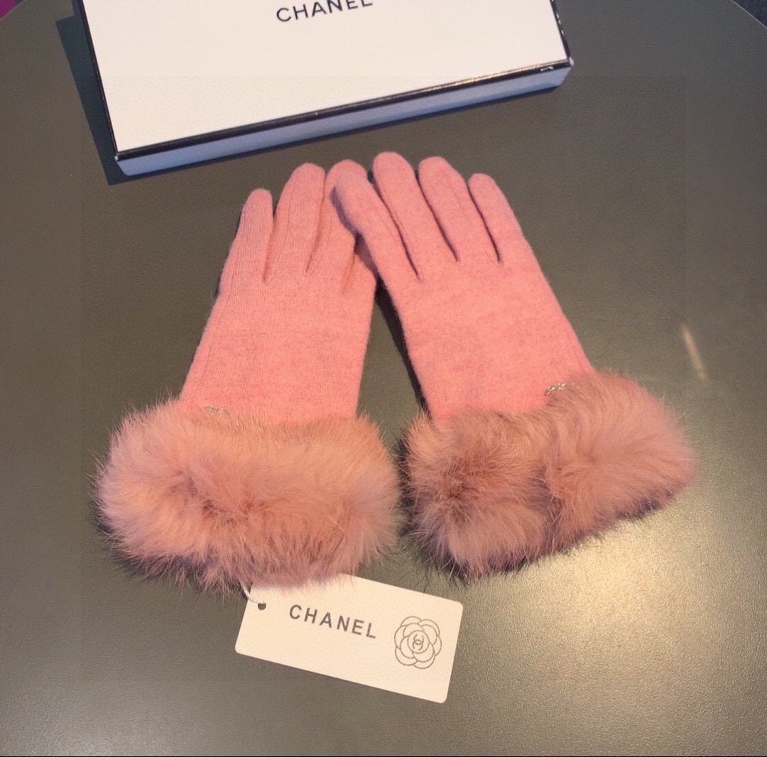 Chanel香奈儿2023秋冬懒兔毛羊毛手套值得对比同款不同品质秒杀市场差产品羊毛十懒兔毛内里加绒经典不