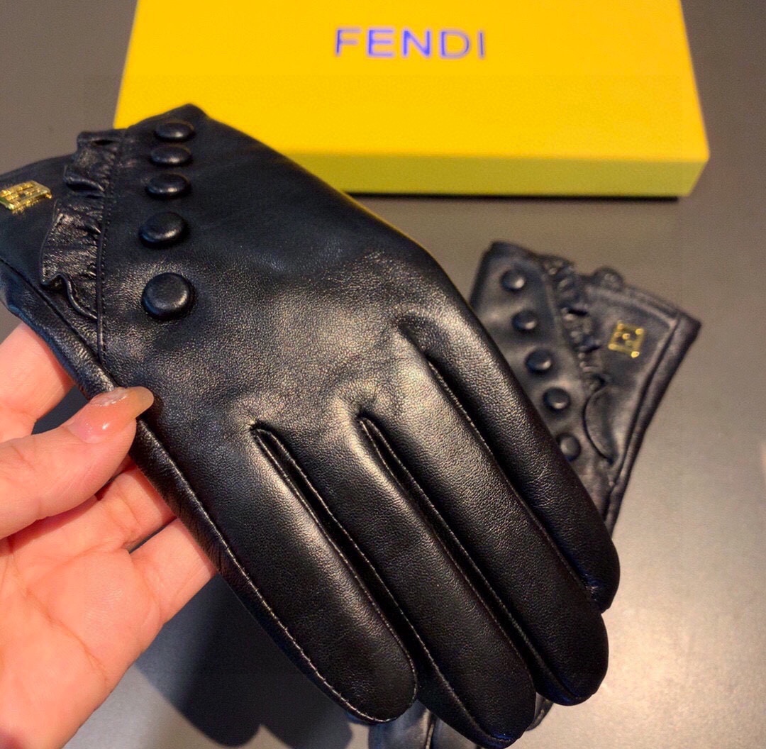 芬迪FENDI2023秋冬斜纹双FF原版五金一级单皮手套手机触屏值得对比同款不同品质秒杀市场差产品进口一