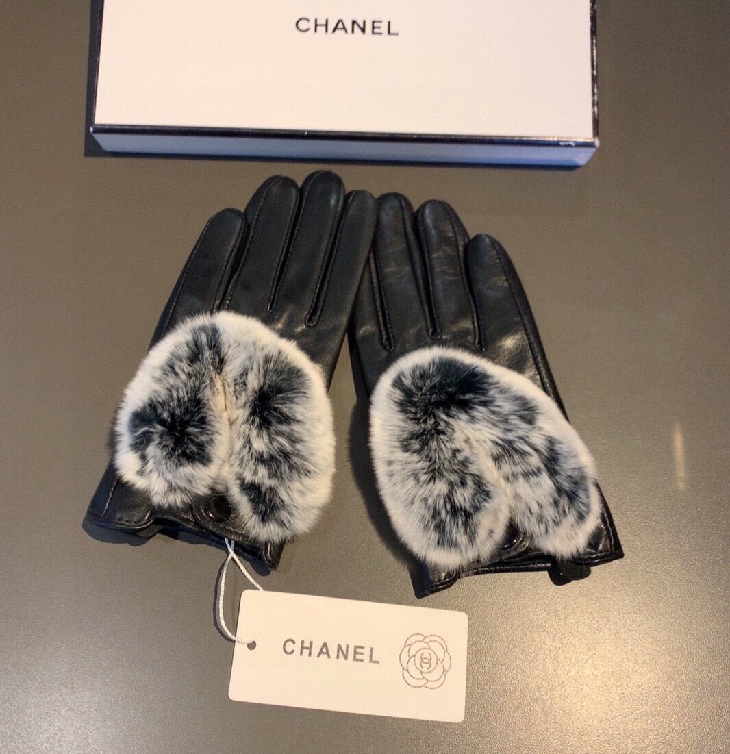 Chanel香奈儿2023爱心秋冬懒兔毛羊皮手套手机触屏值得对比同款不同品质秒杀市场差产品进口一级羊皮懒
