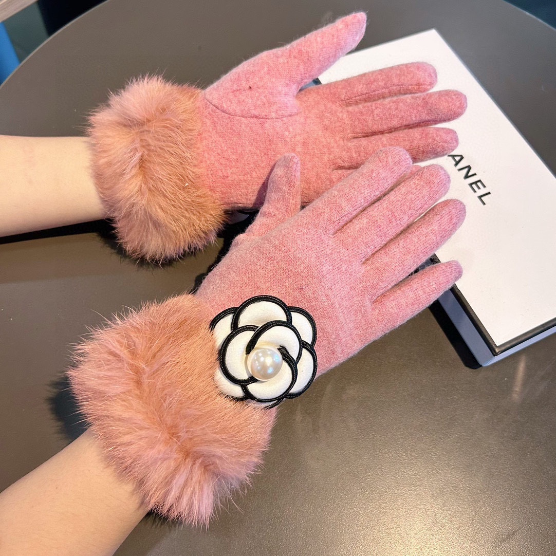 Chanel Gloves Rabbit Hair Wool Fall/Winter Collection
