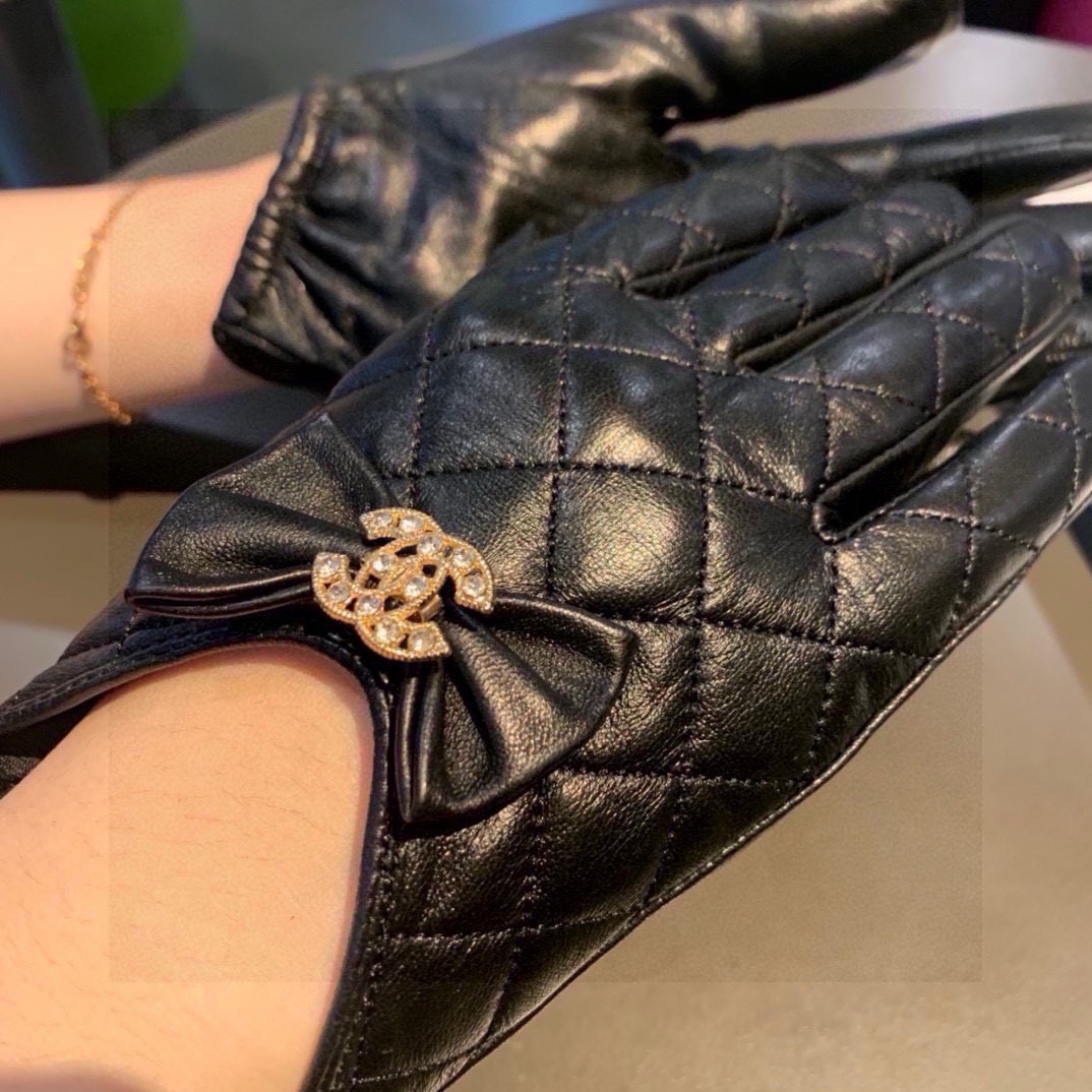 Replica
 Chanel Gloves Best Quality Women Cashmere Sheepskin