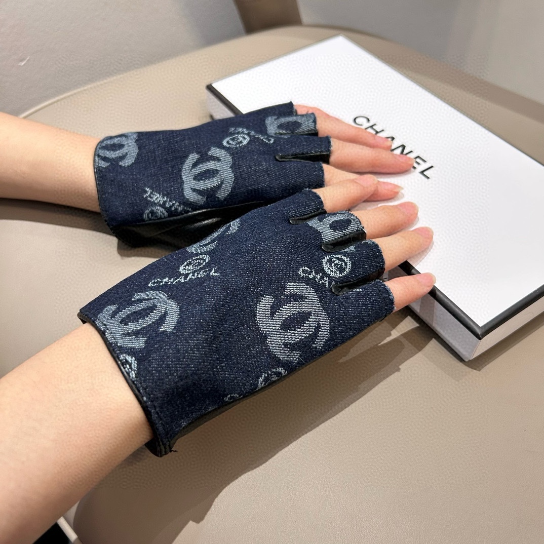 Chanel Guantes Algodón bruto azul Piel de oveja Colección otoño – invierno Fashion