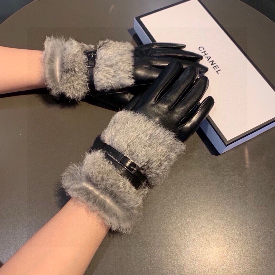 Chanel Guantes Pelo de conejo Piel oveja Colección otoño – invierno