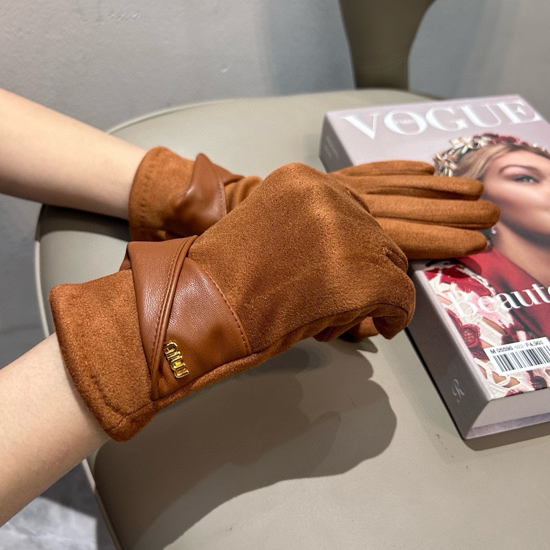 Comparing 2024 Autumn Wool Gloves: Quality, Market Impact, and Timelessness - 图片 2