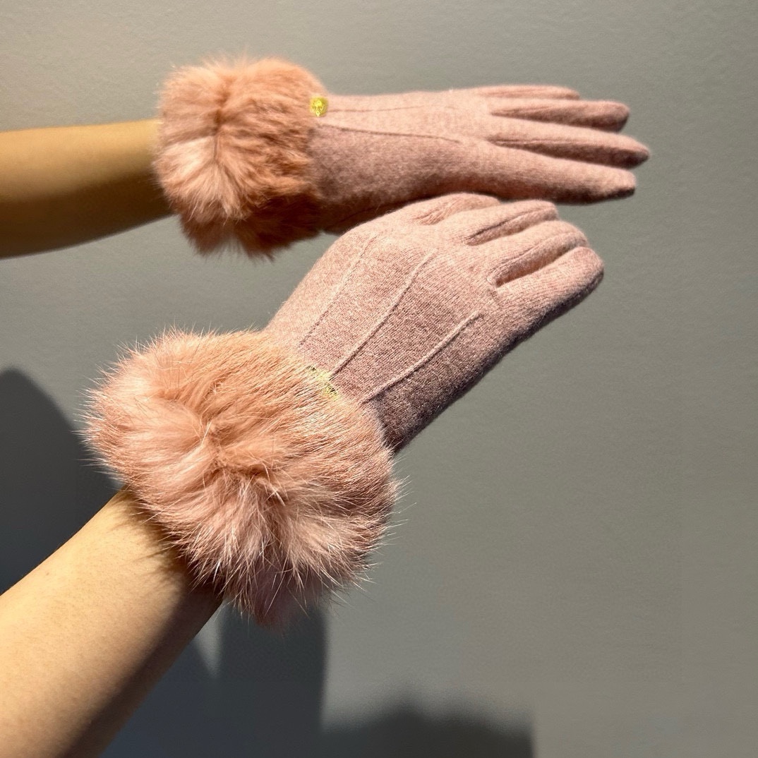 Céline Wool Flair Gloves: Lot 163, Stylish and Warm for Autumn/Winter - 图片 2