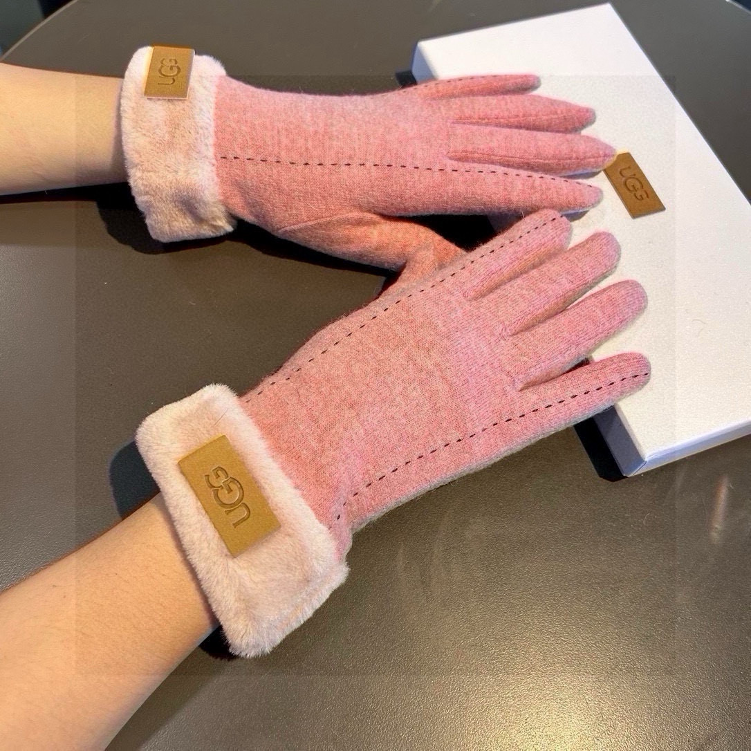 UGG2024: High-Quality Puffy Wool and Rabbit Hair Gloves Worth Comparing in Short-Cut Market