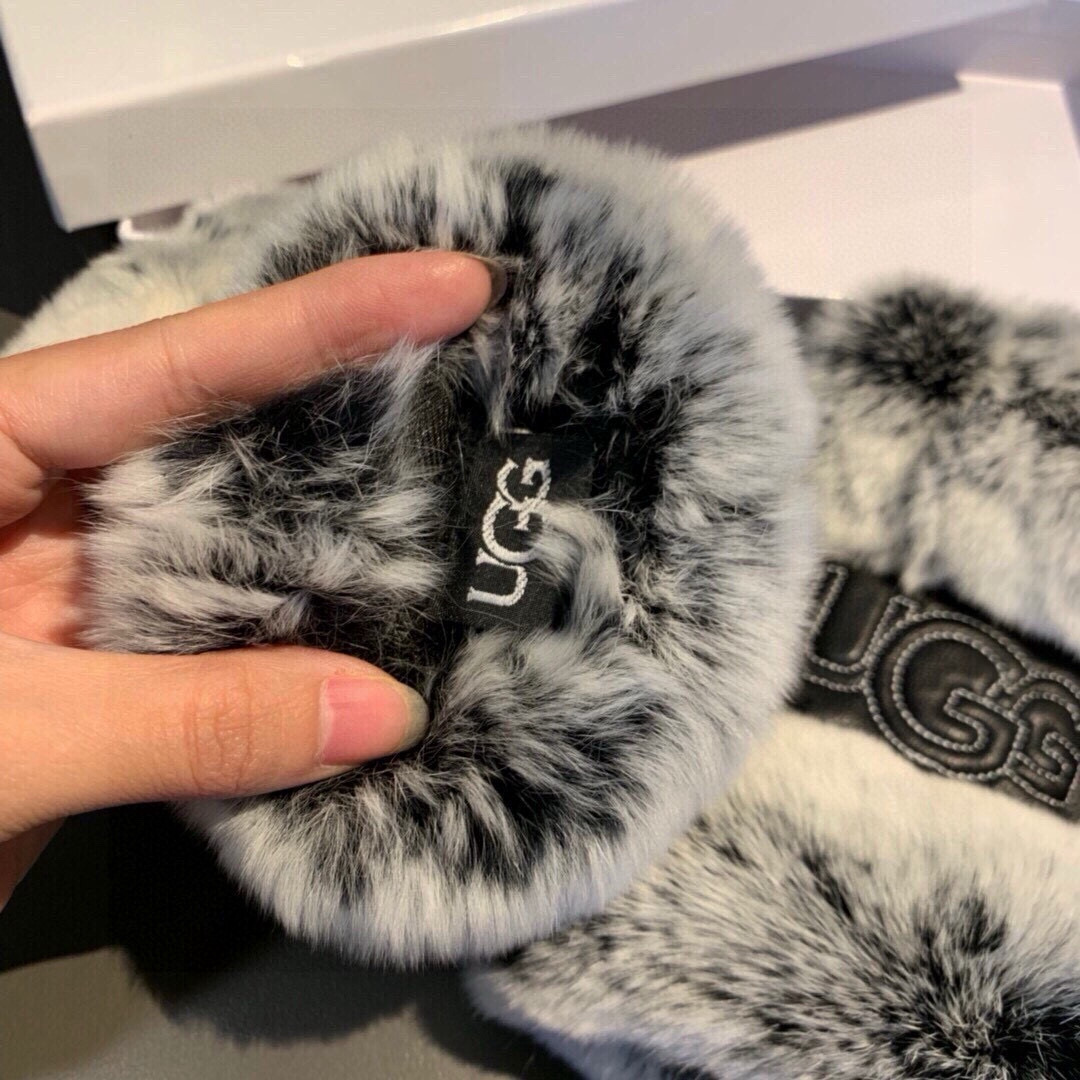 Luxurious UGG 2024 Goat Skin Gloves: Velvet Lined, Embroidered, High-Demand! - 图片 7