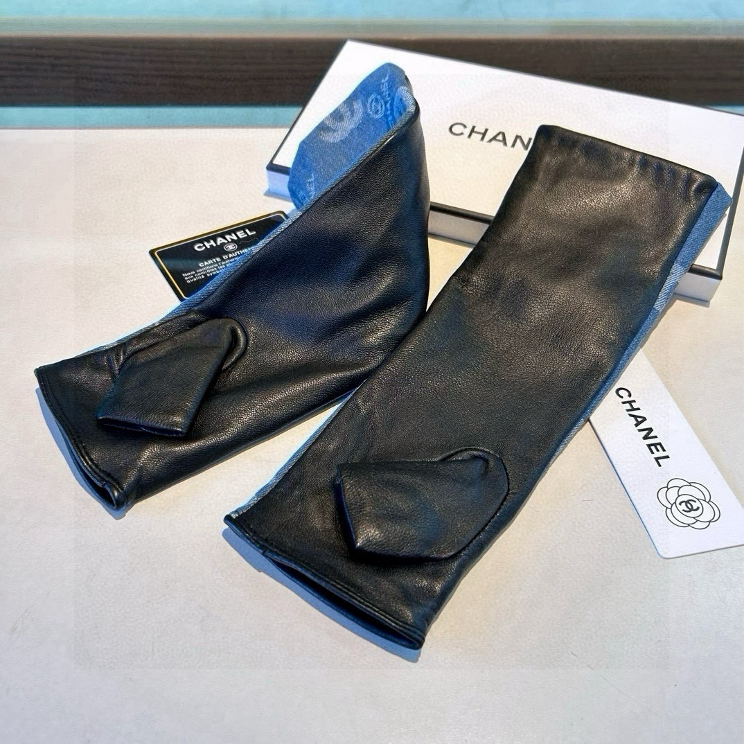 2024 Chanel’s Fashion Highlights: Long-Skinned Jeans, Car Gloves, Bouquets, Soft and Sweet Styles - 图片 7
