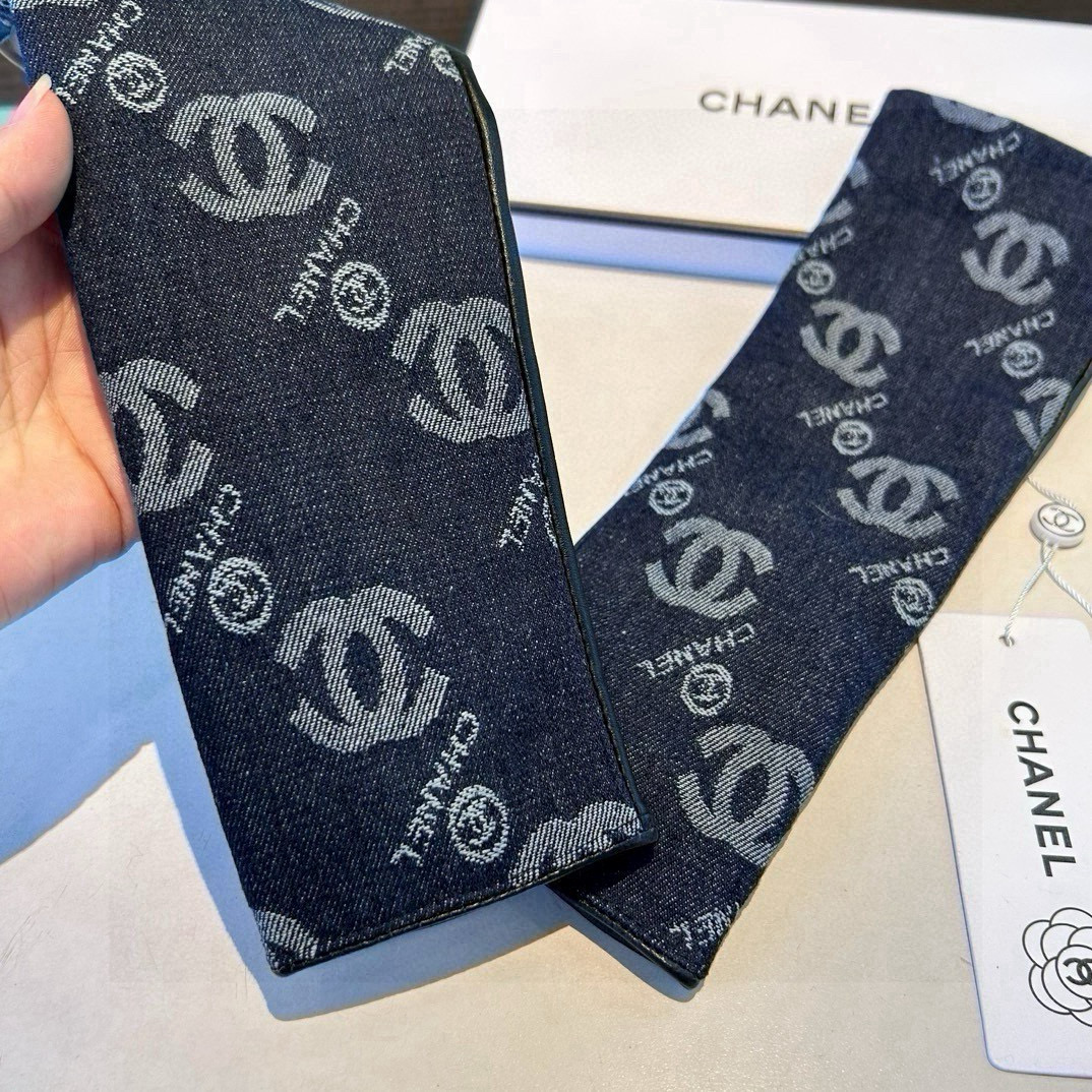 2024 Chanel’s New Fashion Collection: Long-Skinned Jeans, Car Gloves, Bouquets. - 图片 6
