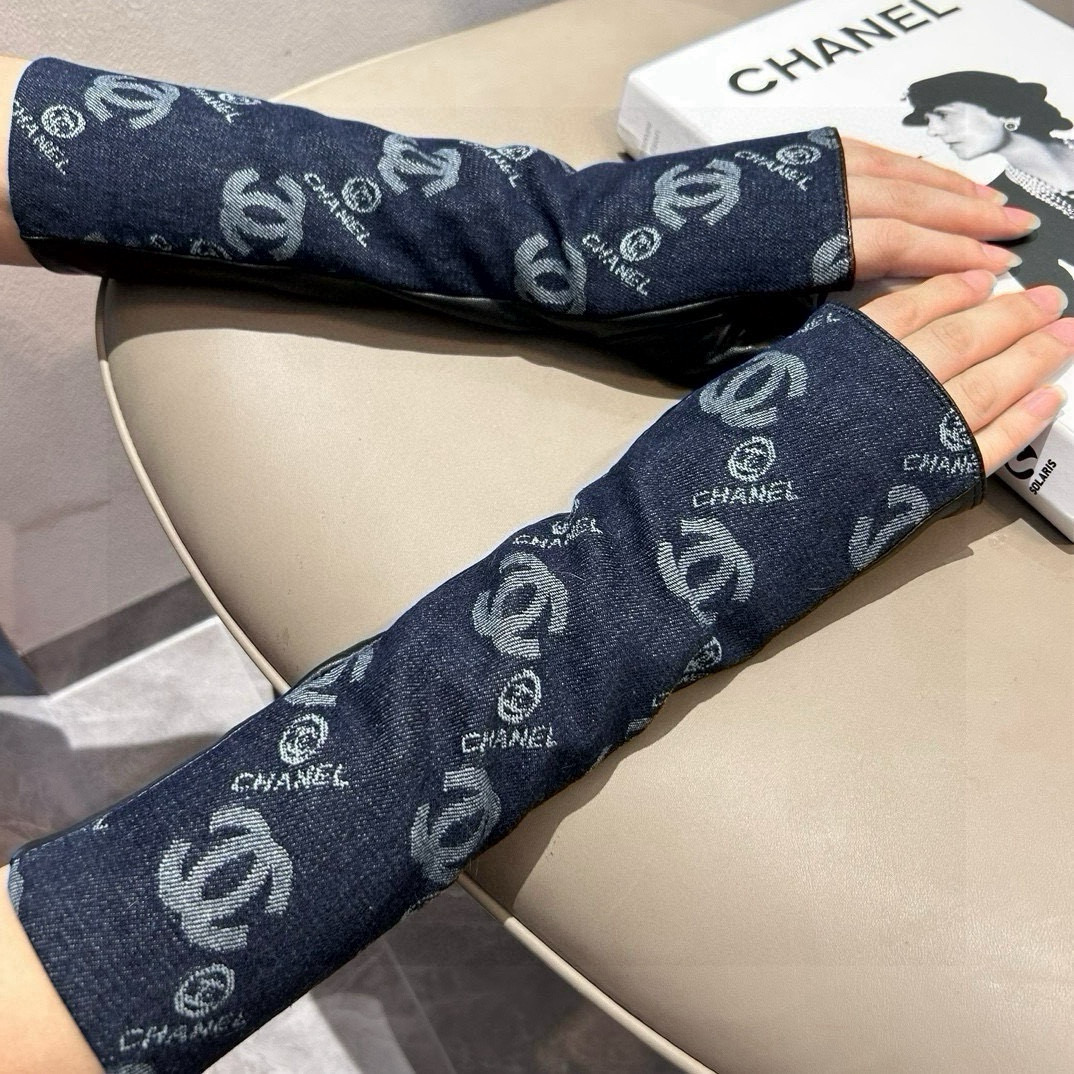 2024 Chanel’s New Fashion Collection: Long-Skinned Jeans, Car Gloves, Bouquets. - 图片 1