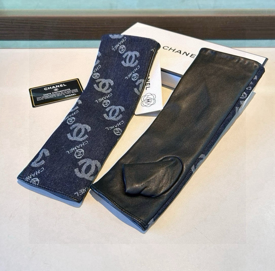 2024 Chanel’s New Fashion Collection: Long-Skinned Jeans, Car Gloves, Bouquets. - 图片 5