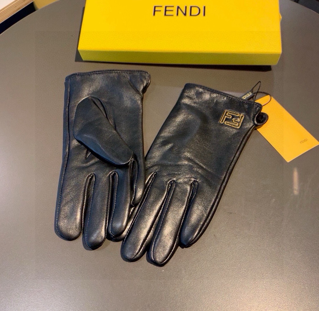 Luxurious 2024 Autumn Sheep-Skin Embroidered Gloves with Touch Screen in 175 Instalments - 图片 3