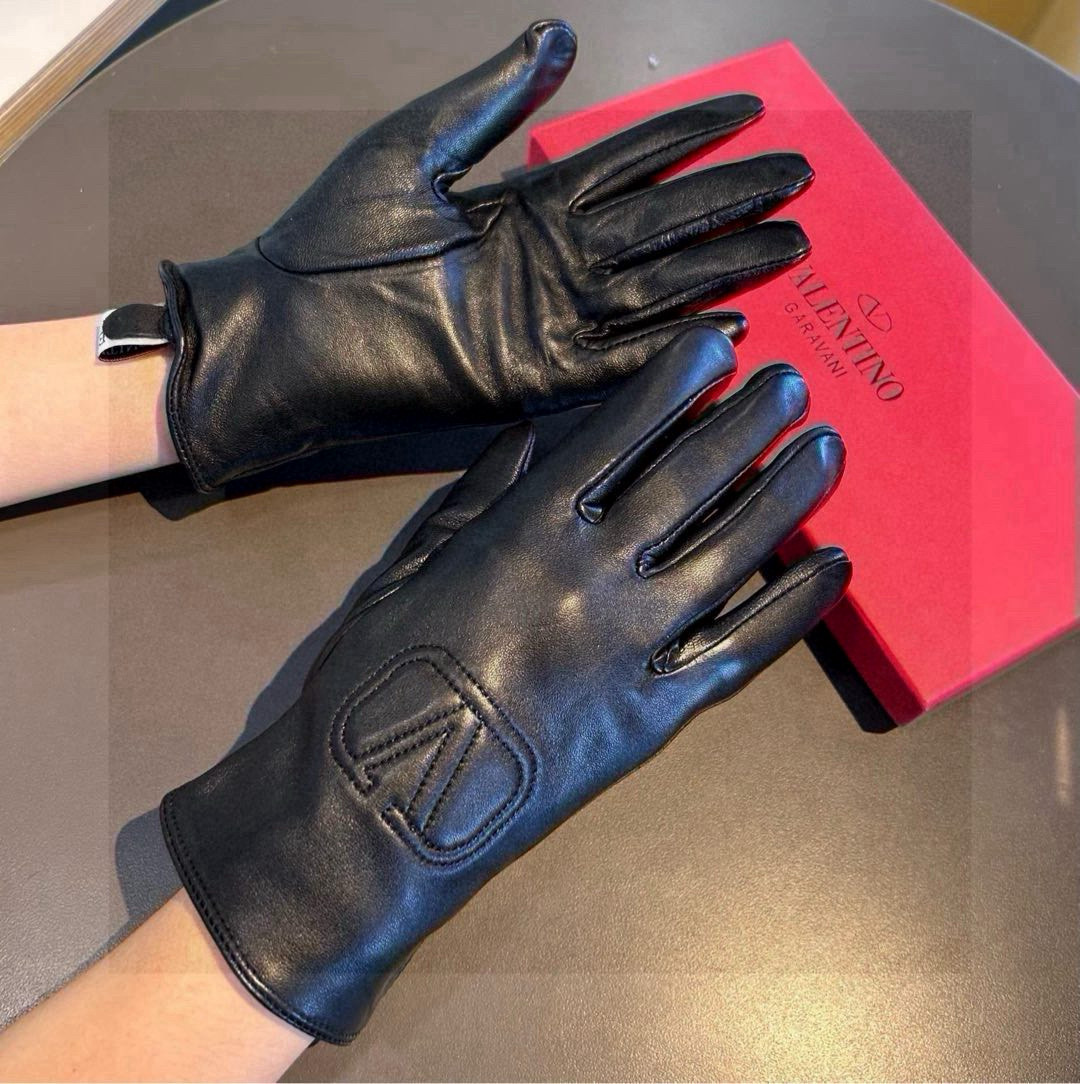 “High-Quality Women’s Gloves: Valentino Series 238 Sheep-Skin Mittens for Warmth” - 图片 1