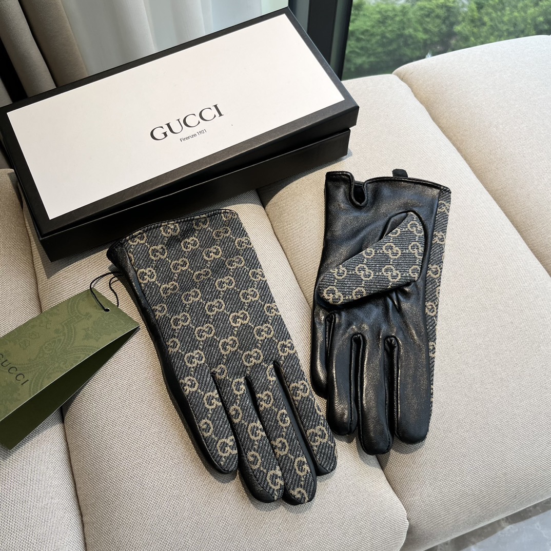 
2025新款独家首发‼️触屏手套 Gucci古奇新款高档羊皮手套🎉🎉女神集美们首选 不可错过💁💁百分百