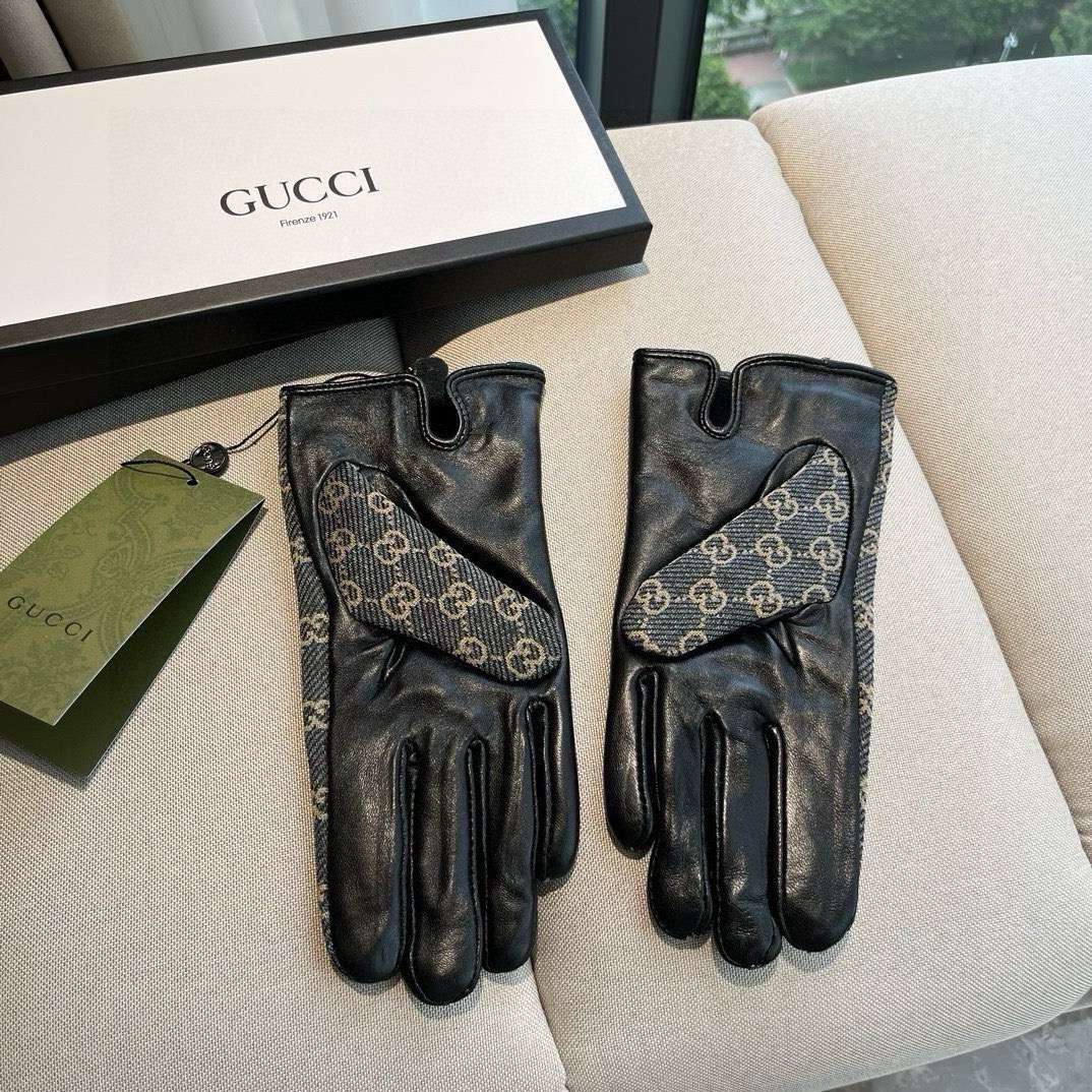 
2025新款独家首发‼️触屏手套 Gucci古奇新款高档羊皮手套🎉🎉女神集美们首选 不可错过💁💁百分百