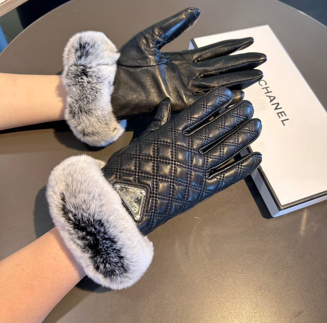 
Chanel 香奈儿2025秋冬懒兔毛羊皮手套👍值得对比🔥🔥同款不同品质，秒杀市场差产品，进口一级羊皮