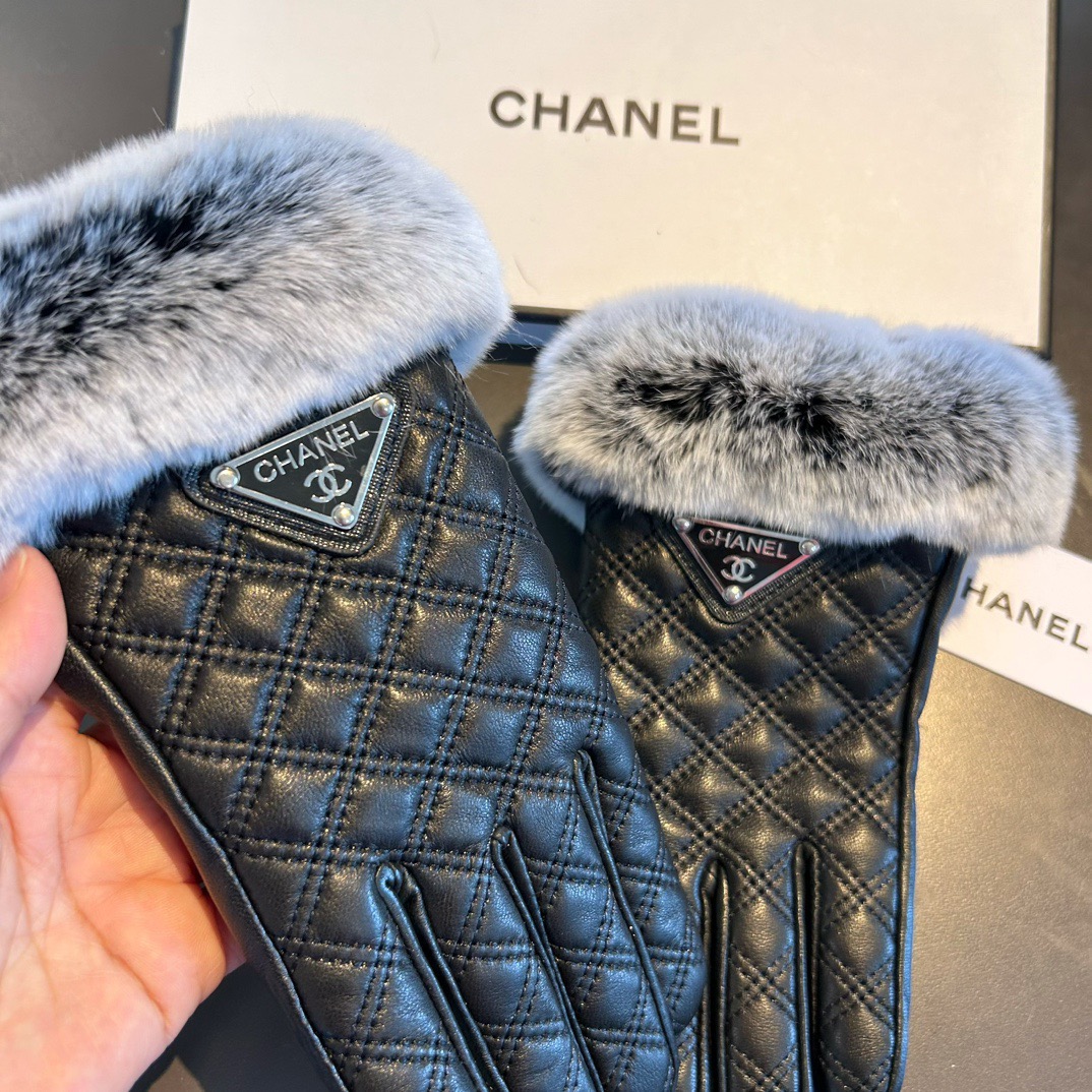 
Chanel 香奈儿2025秋冬懒兔毛羊皮手套👍值得对比🔥🔥同款不同品质，秒杀市场差产品，进口一级羊皮