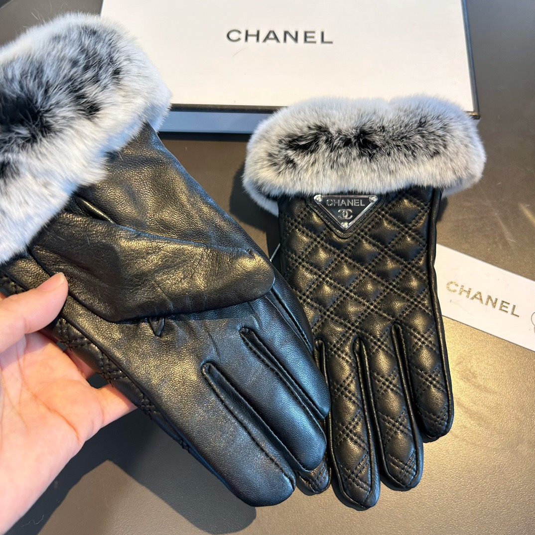 
Chanel 香奈儿2025秋冬懒兔毛羊皮手套👍值得对比🔥🔥同款不同品质，秒杀市场差产品，进口一级羊皮
