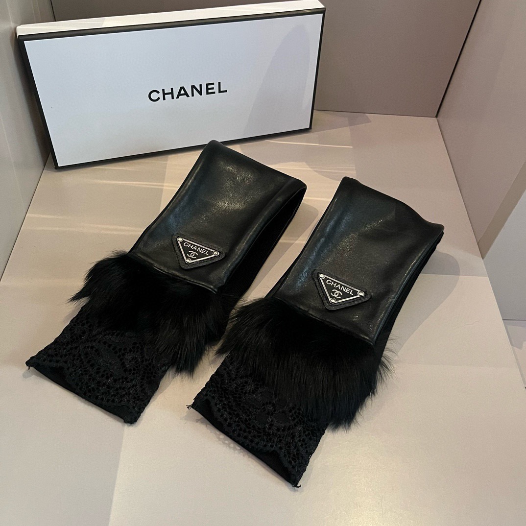 
香奈儿 CHANEL女款 爆款 露指连袖长手套 进口原版皮（一级羊皮）➕貉子毛🐰🐰 丝光内里+弹力布 