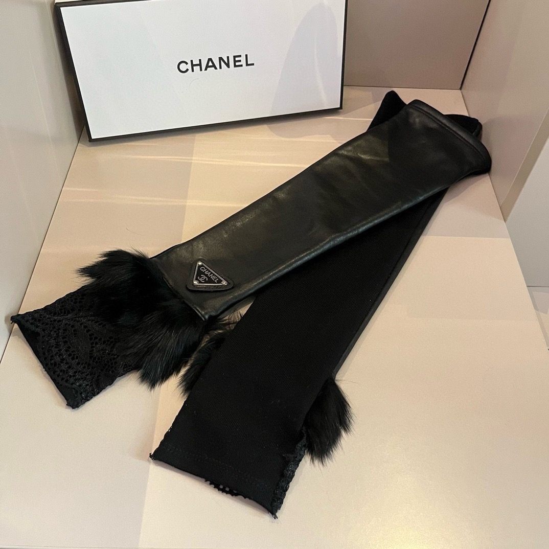 
香奈儿 CHANEL女款 爆款 露指连袖长手套 进口原版皮（一级羊皮）➕貉子毛🐰🐰 丝光内里+弹力布 