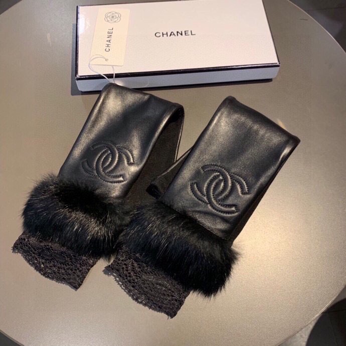 
香奈儿 CHANEL女款 爆款 露指连袖长手套 进口原版皮（一级羊皮）➕貉子毛🐰🐰 丝光内里+弹力布 