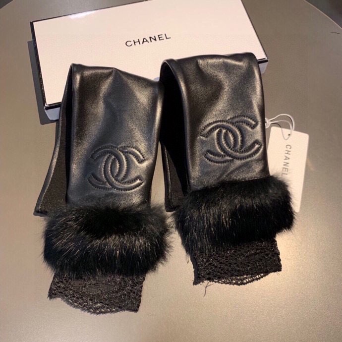 
香奈儿 CHANEL女款 爆款 露指连袖长手套 进口原版皮（一级羊皮）➕貉子毛🐰🐰 丝光内里+弹力布 