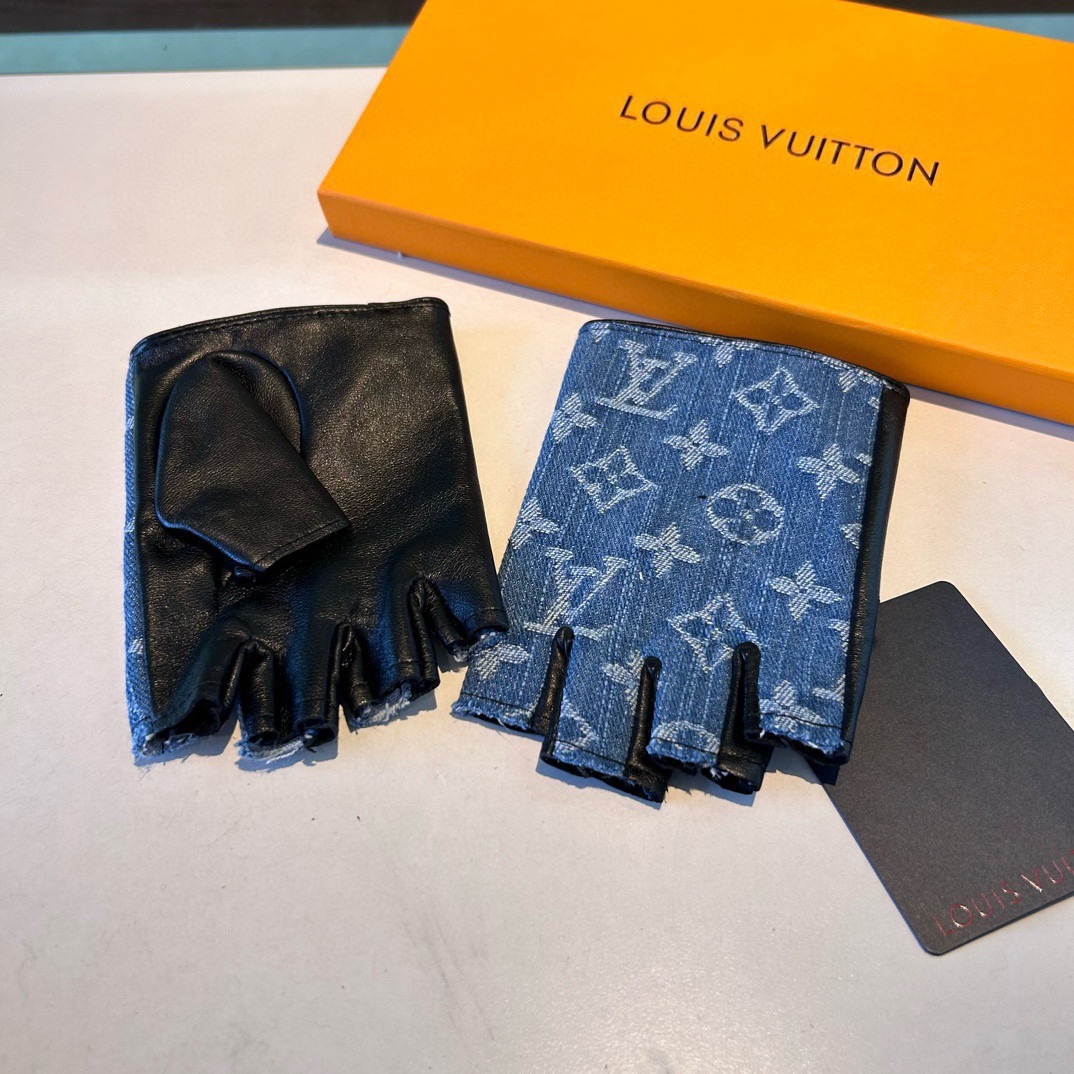 
2025🧤LV新品短款牛仔配皮手套，时尚机车🚗手套，秋冬新品布内里，时尚🌺上手超舒适柔软、百搭！集美女