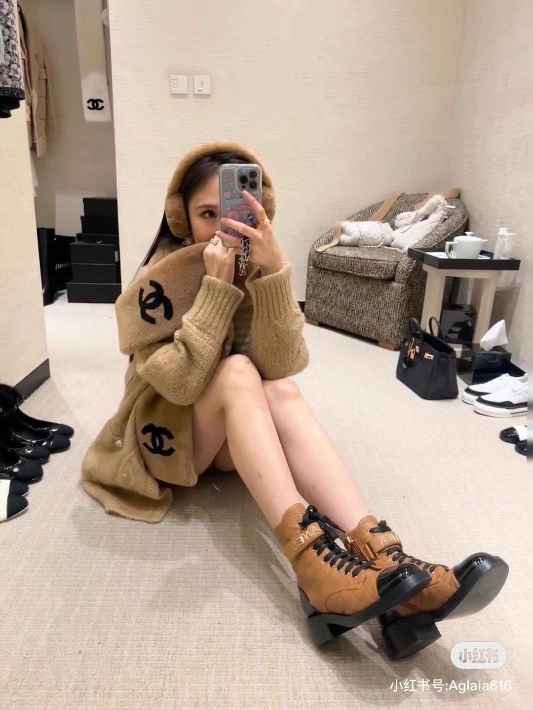 、男女同款🌈疯狂打call值得拥有💫
💕人间白富美,网红明星同款😍
香奈儿滑雪耳罩，日常保暖☺出行必备✈