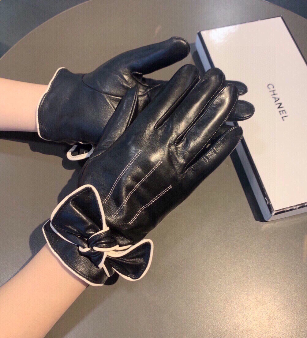💫💫2025新款独家首发‼触屏手套 Chanel香奈儿【原单品质】官网同步女士新款高档羊皮手套🎉🎉女神首
