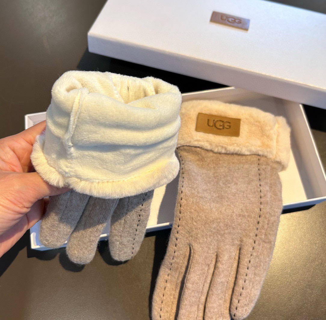 UGG2025秋冬懒兔毛羊毛手套👍值得对比。。同款不同品质，秒杀市场差产品，羊毛十懒兔毛内里加绒 🙌经典