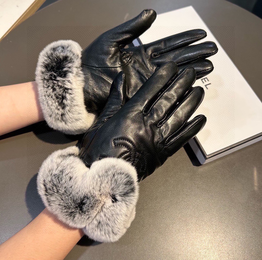 Chanel 香奈儿2025秋冬懒兔毛羊皮手套👍值得对比。。同款不同品质，秒杀市场差产品，进口一级羊皮➕