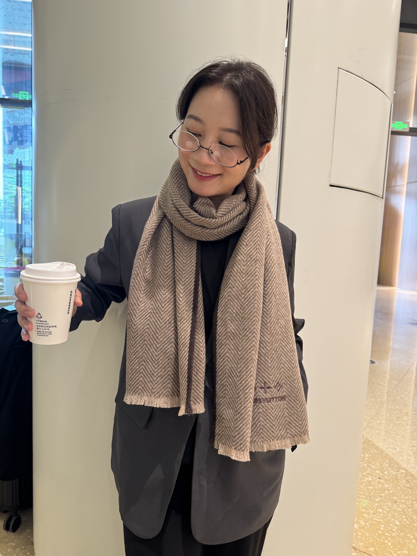 Louis Vuitton Lv羊绒围巾送给 重磅上新 渠道 硬货～出口意大利 客供面料100%羊绒 手感软糯
