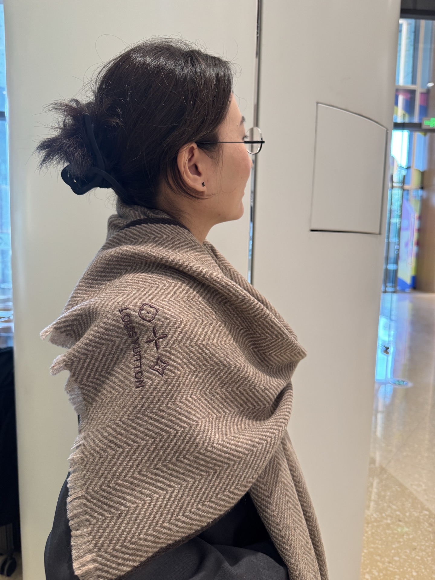 Louis Vuitton Lv羊绒围巾送给 重磅上新 渠道 硬货～出口意大利 客供面料100%羊绒 手感软糯