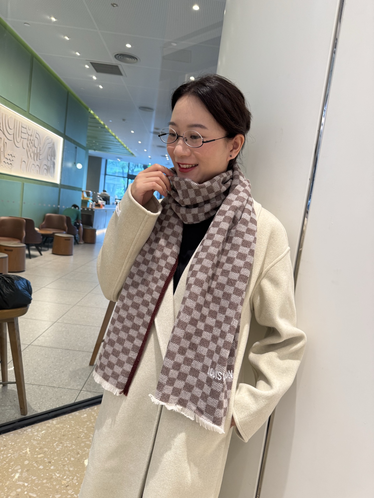 Louis Vuitton Lv羊绒围巾送给 重磅上新 渠道 硬货～出口意大利 客供面料100%羊绒 手感软糯