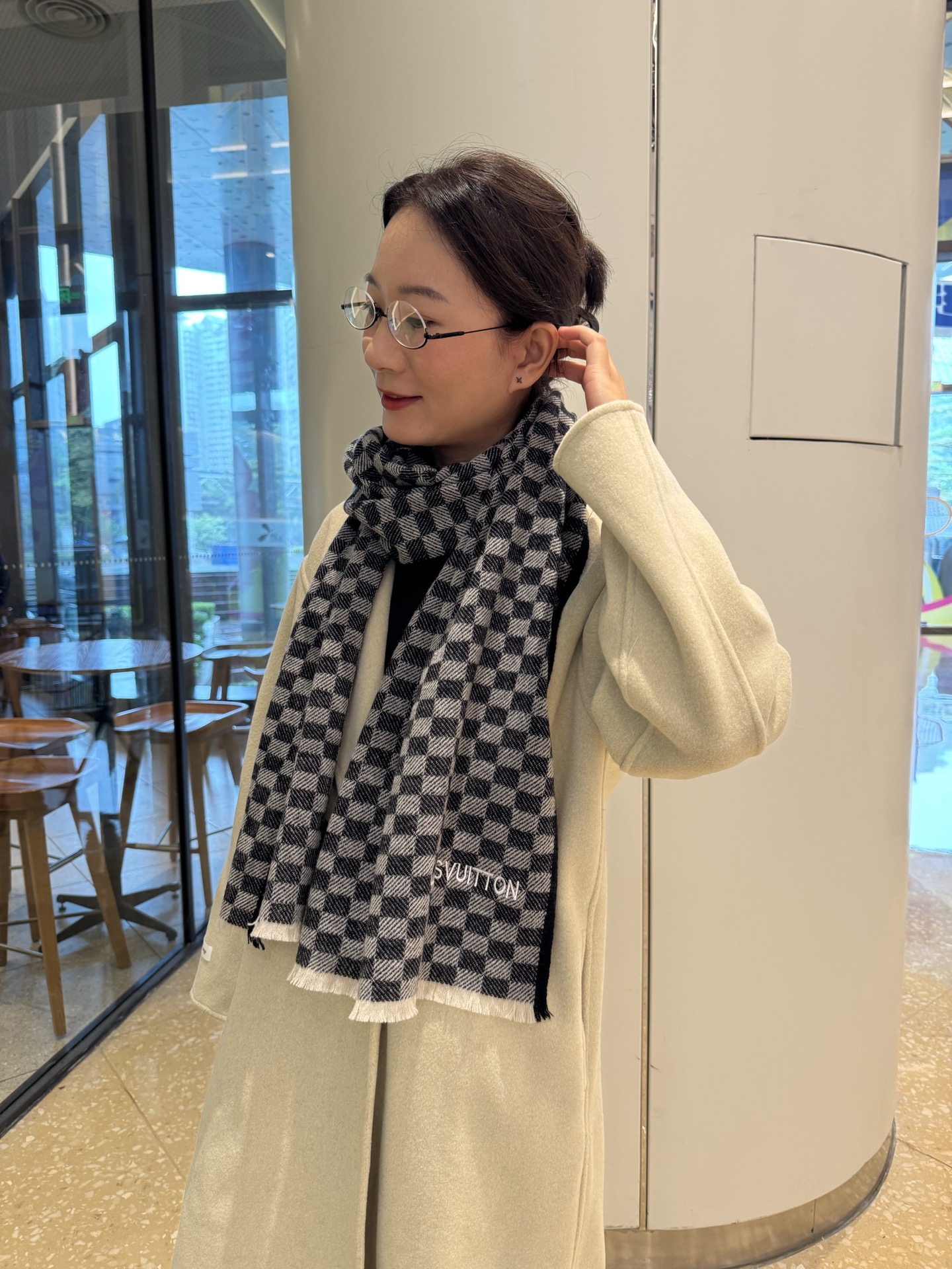 Louis Vuitton Lv羊绒围巾送给 重磅上新 渠道 硬货～出口意大利 客供面料100%羊绒 手感软糯