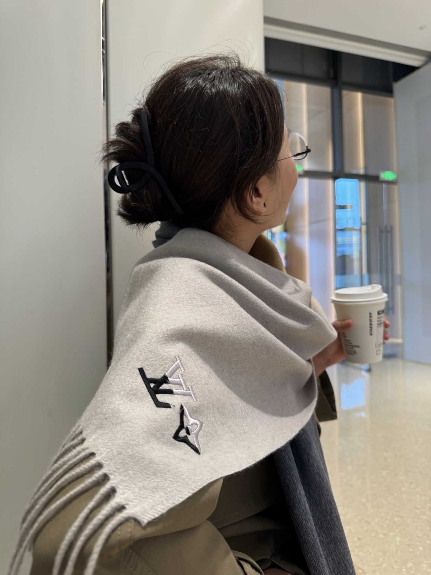 Louis Vuitton LV渐变羊绒围巾 怒赞推荐 激动~ 下手绝对要快 同步 最高端的男士款~工艺难度大