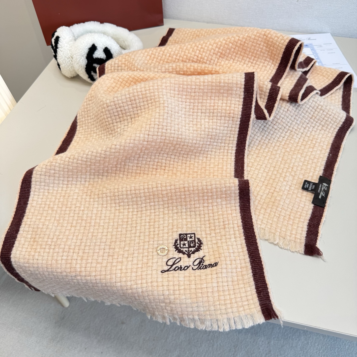 Loro Piana Loro Piana · 诺悠翩雅 【 发售 贸易公司尾单 山羊绒编织围巾】送人自留都太高大上了 重磅上新