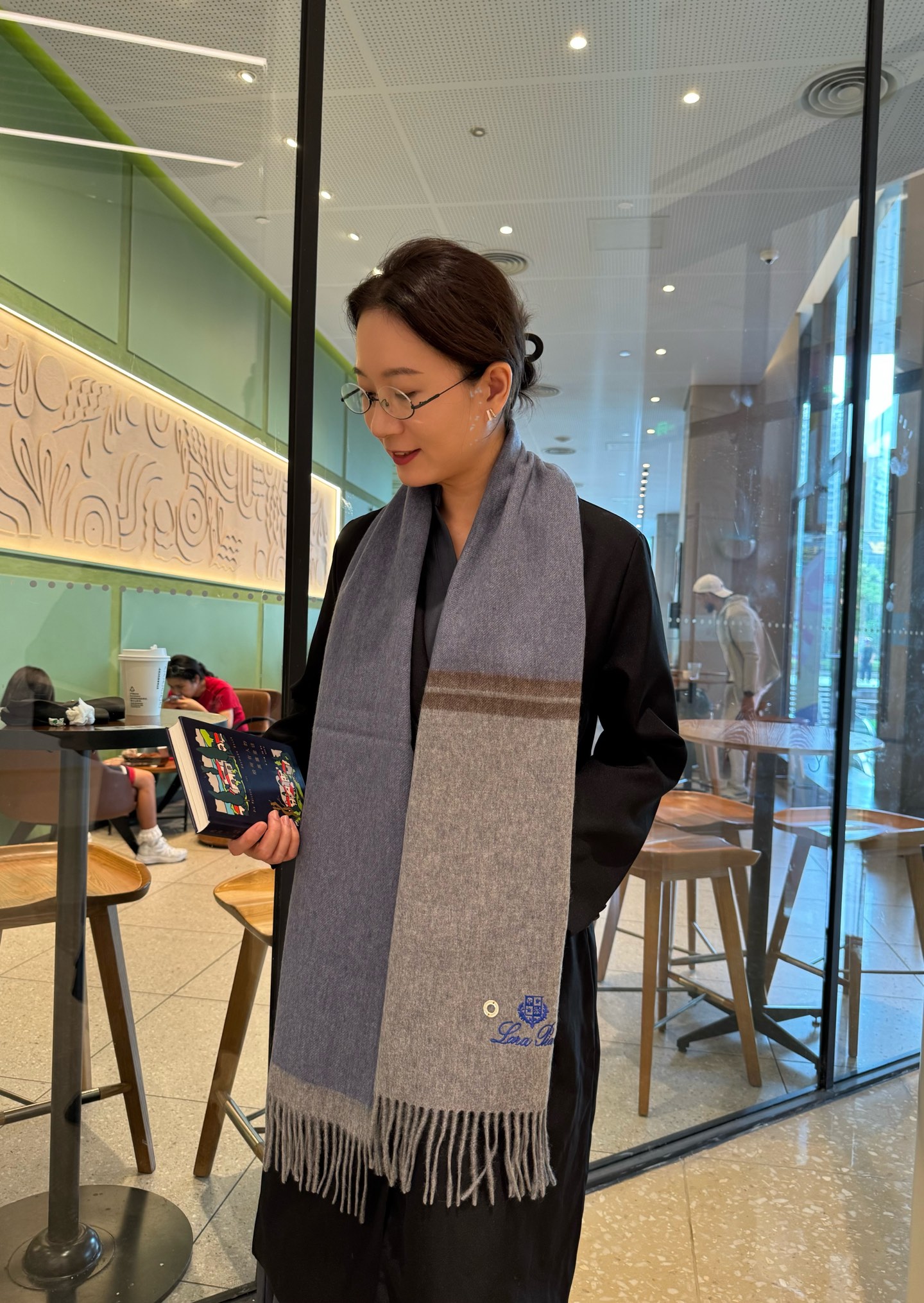 Loro Piana Loro Piana · 诺悠翩雅【家属福利来了 LP高端重磅围巾 】怒赞推荐 激动~ 下手绝对要快