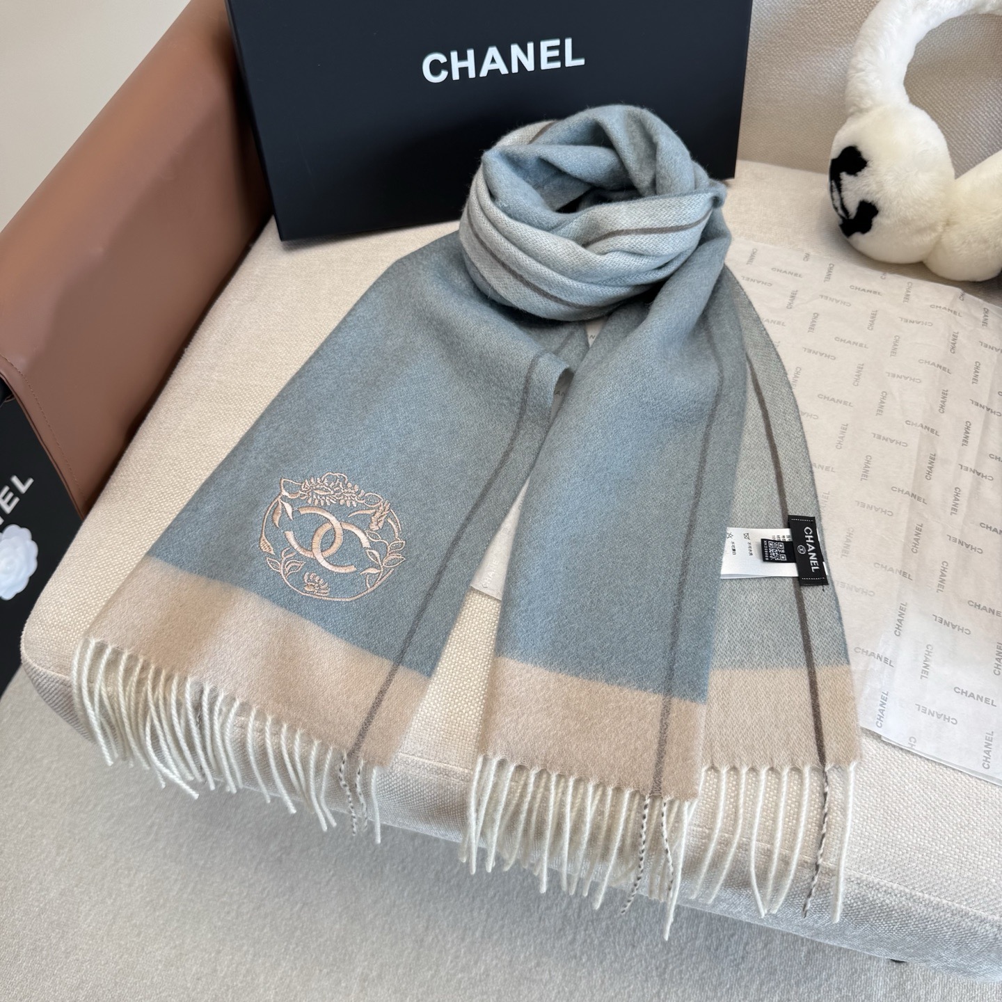 Chanel - Cashmere Scarf