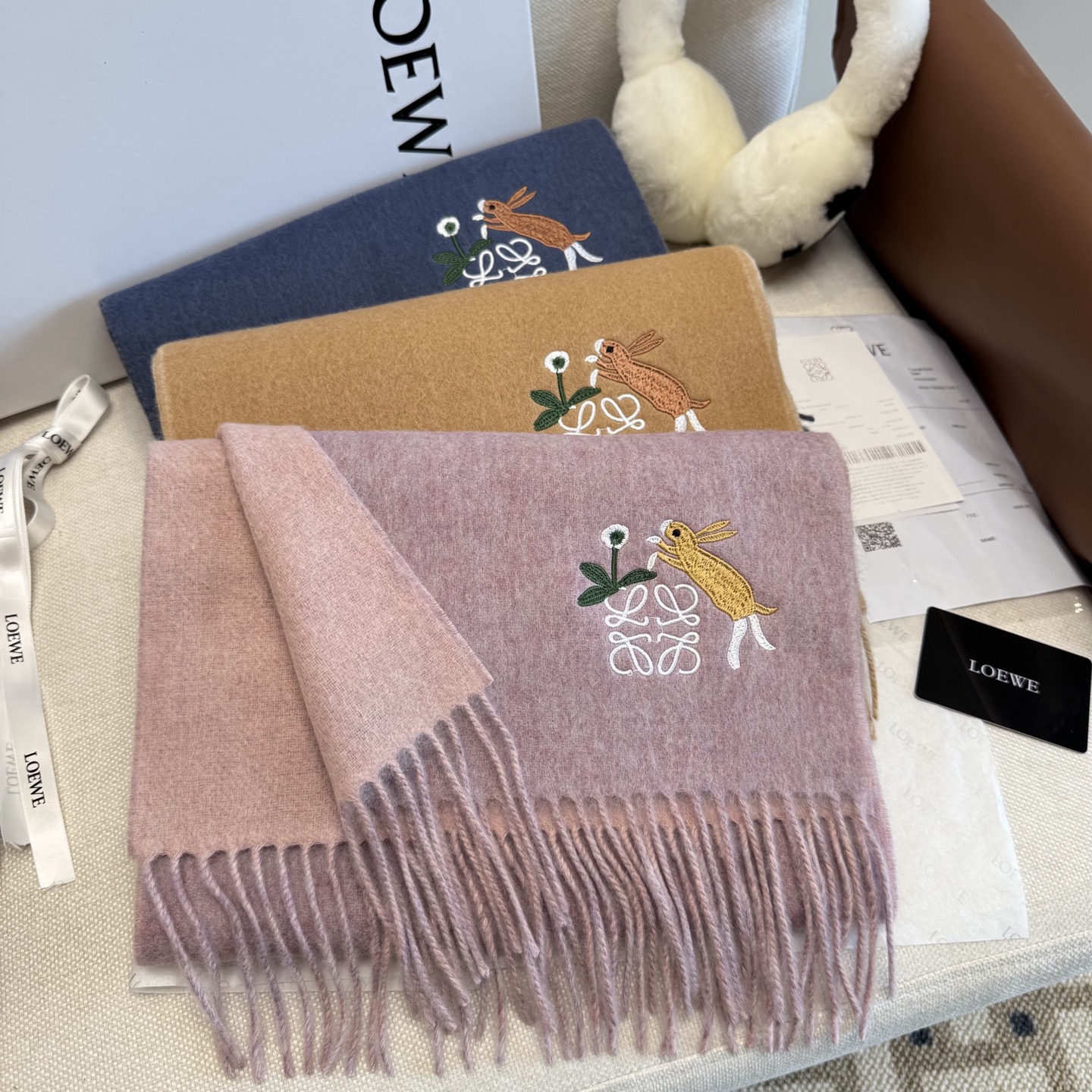 Loewe scarf Loewe · ， ， ， ， ， ， loewe ， logo， ， ， ， ， ， ， ：35x 180cm — photo 4
