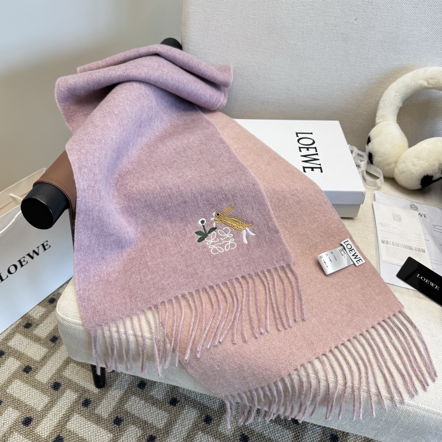 Loewe scarf Loewe · ， ， ， ， ， ， loewe ， logo， ， ， ， ， ， ， ：35x 180cm — photo 5